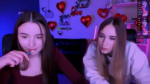 leslie_bird online show from March 7, 10:00 am