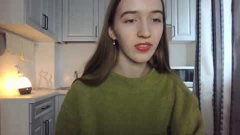  LESLIE   online show from September 28, 11:04 am