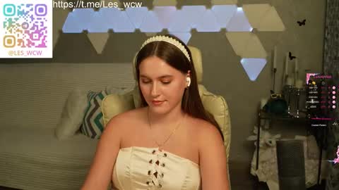 LeslieKorfs online show from November 4, 11:43 pm