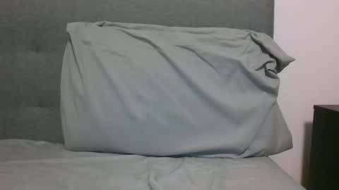 lets_play143 online show from April 14, 12:54 am