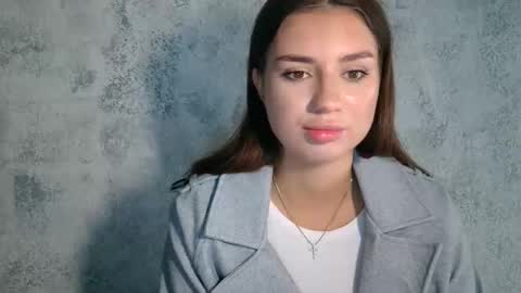 Snapshot of lette_emily chatting on September 19, 7:18 am Emily online show from September 19, 7:18 am