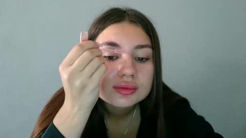 Snapshot of lette_emily chatting on September 18, 7:18 am Emily online show from September 18, 7:18 am