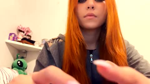 Lola online show from March 2, 7:09 pm