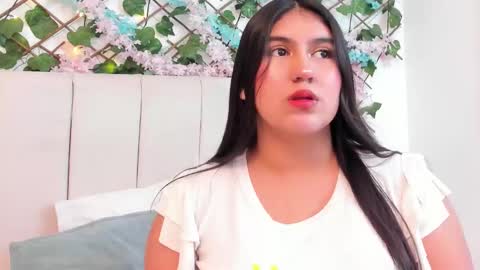 Gabrielle online show from December 22, 11:35 am