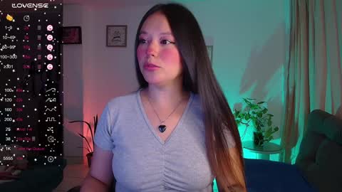 Snapshot of lexie_babe chatting on February 7, 3:24 am Lexie Thompson 8pm 0000am -5 online show from February 7, 3:24 am