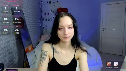 Sexy Lexie online show from March 14, 11:00 am