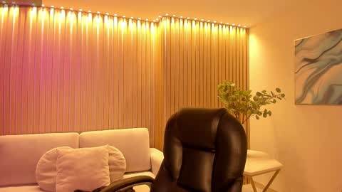 Lexie  online show from September 16, 7:11 pm