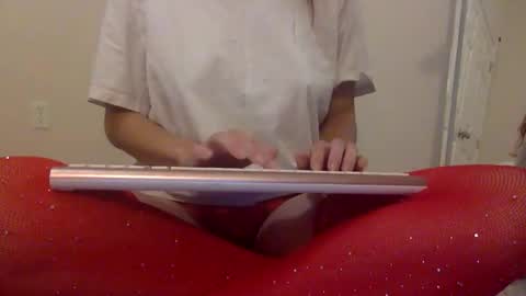 Alexia L. online show from November 28, 5:43 am