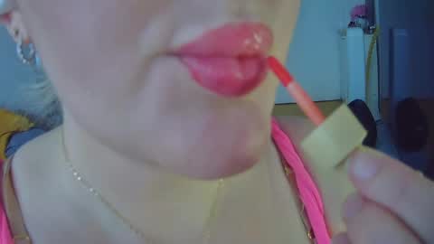 Leysun7 online show from April 3, 2:04 pm