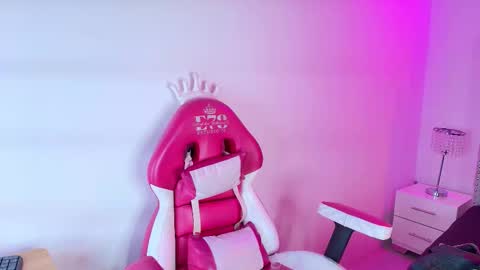 Lia  online show from March 8, 3:54 am