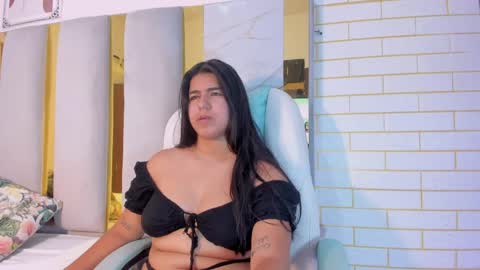 Ashley online show from April 1, 7:11 pm