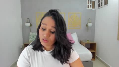 Snapshot of lia_sexx19 chatting on February 13, 2:01 am Lia online show from February 13, 2:01 am