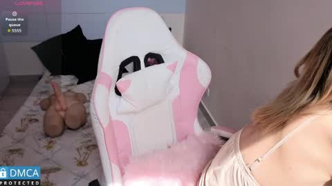 lia summer1 online show from June 3, 6:35 pm