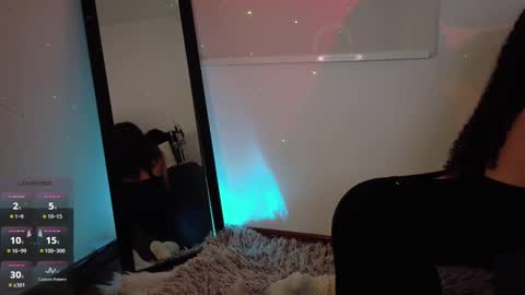 Snapshot of lia_tinez chatting on October 8, 11:42 pm Lia online show from October 8, 11:42 pm