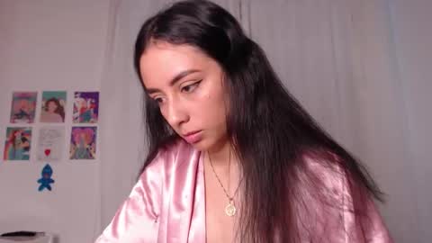   lia  online show from April 23, 9:28 pm