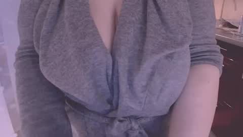 miss Lia  colection for travel online show from July 12, 2:23 am