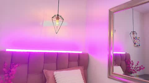 liam_rochi online show from April 27, 12:46 pm