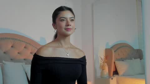 liarave online show from April 10, 9:32 pm