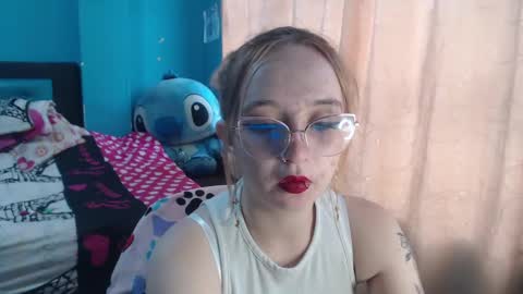 Lia Roberts online show from February 10, 12:18 pm