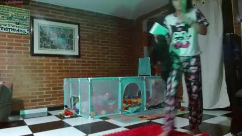 Liarouse04 online show from March 21, 9:36 am