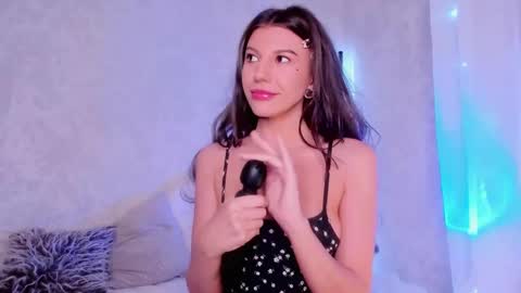 Snapshot of liaroze chatting on December 30, 8:58 pm Lia online show from December 30, 8:58 pm