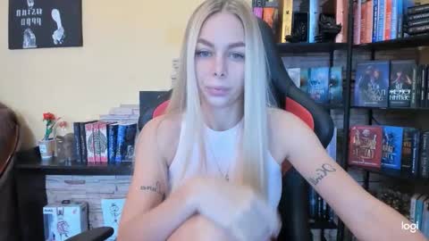 Anna online show from December 1, 8:51 am