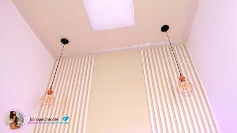 L I L A   online show from October 28, 4:51 am