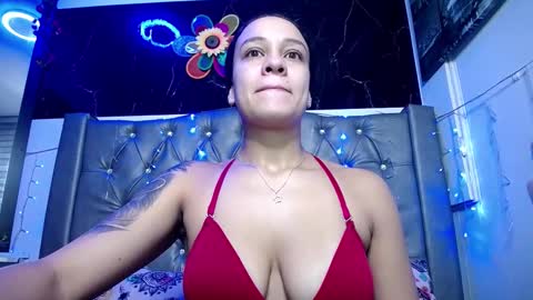 Snapshot of lila_gummy_ chatting on February 26, 11:32 am online show from February 26, 11:32 am