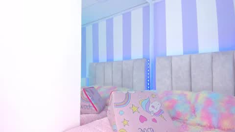 Snapshot of lila_rush_ chatting on February 21, 8:38 pm Lila  online show from February 21, 8:38 pm