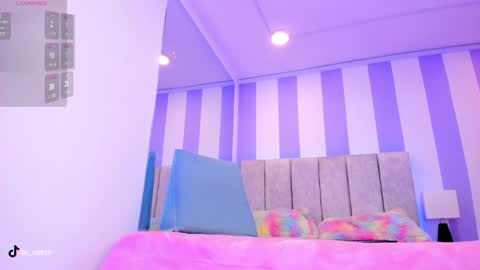 Snapshot of lila_rush_ chatting on December 9, 7:18 pm Lila  online show from December 9, 7:18 pm