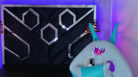 lili_evanss online show from November 12, 12:36 pm