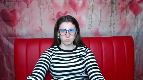 lilianashine online show from March 18, 11:59 am