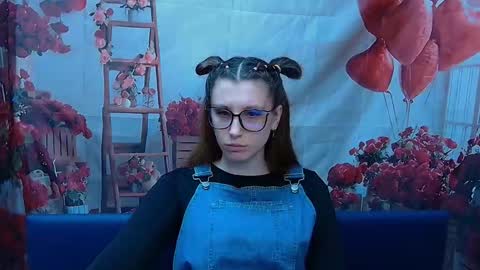 lilianashine online show from March 8, 6:17 am