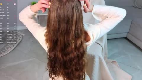 Hi I am Luna online show from May 9, 3:36 pm