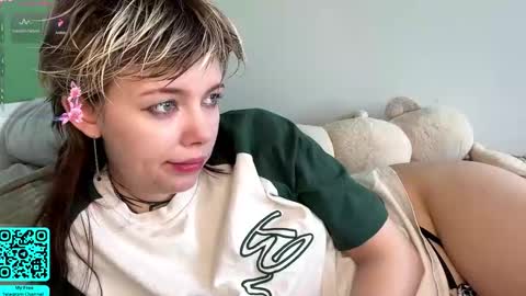 Lilian online show from March 22, 9:15 am