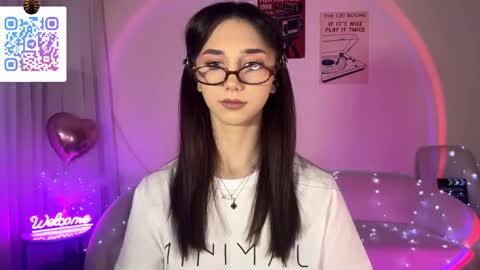 Lina online show from May 16, 12:13 am