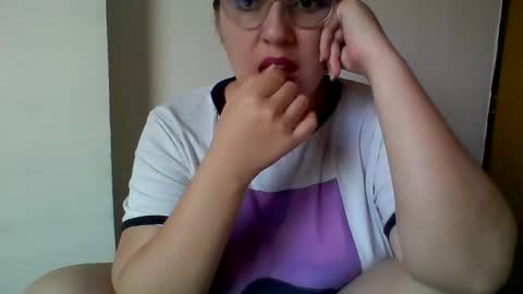 The beloved Lilith online show from January 15, 10:35 pm