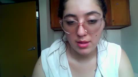 The beloved Lilith online show from December 15, 8:58 pm