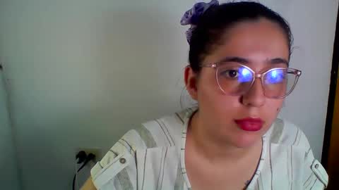 The beloved Lilith online show from December 4, 3:26 am