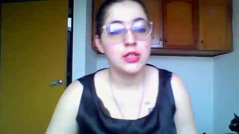 The beloved Lilith online show from December 18, 9:29 pm