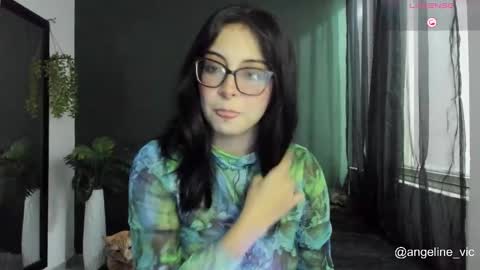 lilith online show from March 22, 11:44 pm