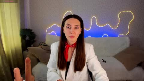 Lilith online show from May 3, 11:35 am