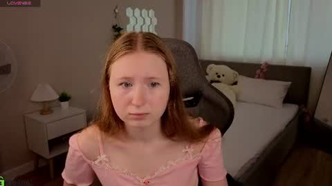  Lili Tiny  GMT2 3-10AM  MonTueWedThuSat online show from July 18, 2:26 am