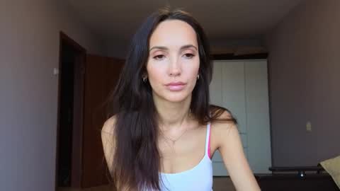 Snapshot of lillian_clark7 chatting on October 22, 8:08 am Lillian online show from October 22, 8:08 am