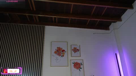 Sofia online show from April 4, 1:32 pm