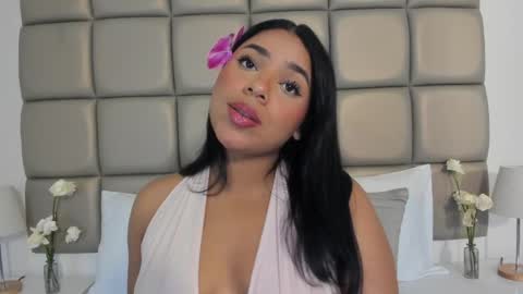 Lilly  online show from June 6, 7:03 am