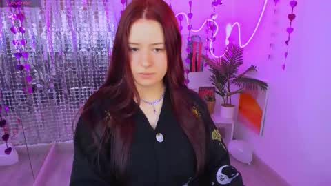 Lily online show from February 15, 7:22 am