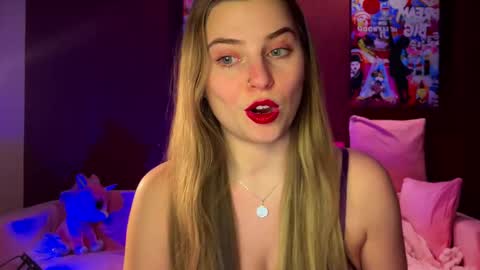 Lily online show from February 19, 3:44 pm