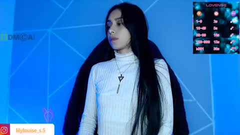 Liliana louise online show from April 29, 9:56 am