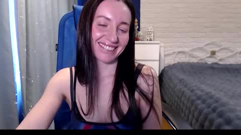 Lily online show from February 13, 7:54 am